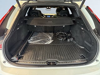 Volvo V90 Recharge T8 AWD R-Design Pro Edition B&W/360/Pano/HuD