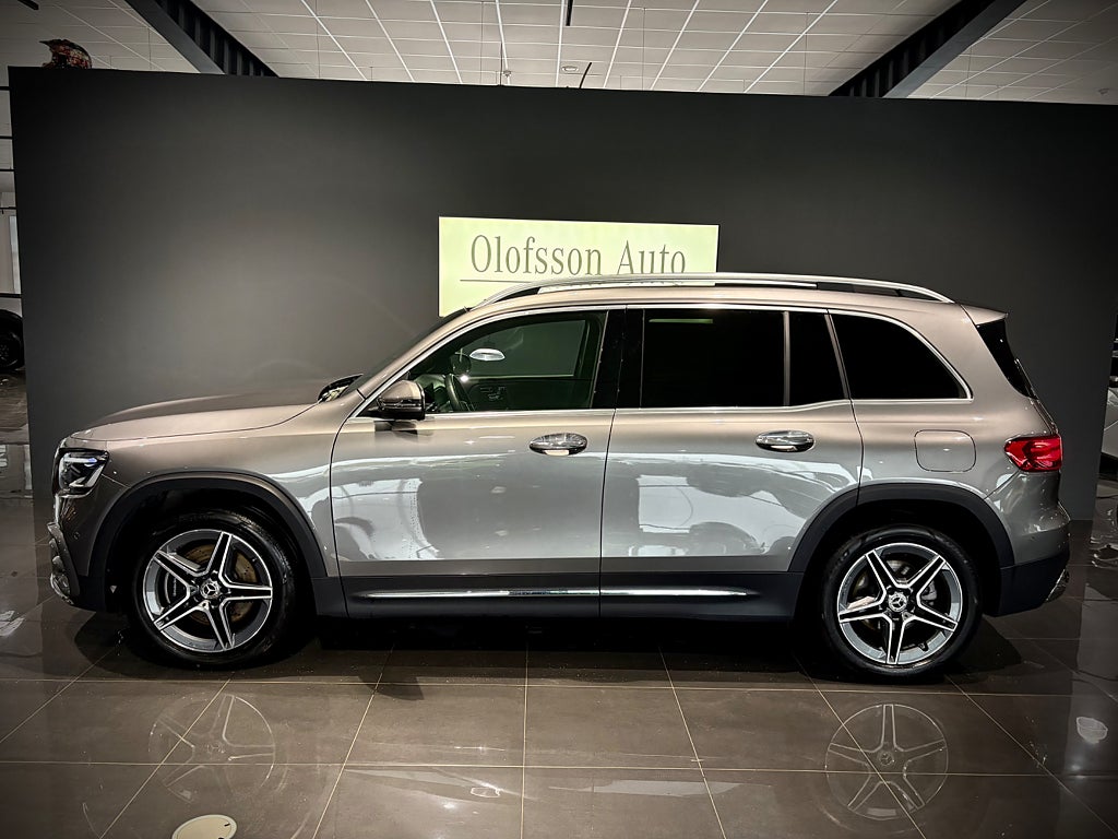 Mercedes-Benz GLB 220 d 4MATIC AMG 7sits Glastak Vinterpaket Drag Elstol - bild 2