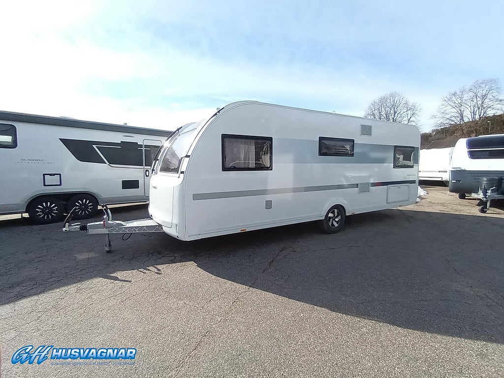 Adria Adora 613 UL*AC+30Campingnätter på köpet*