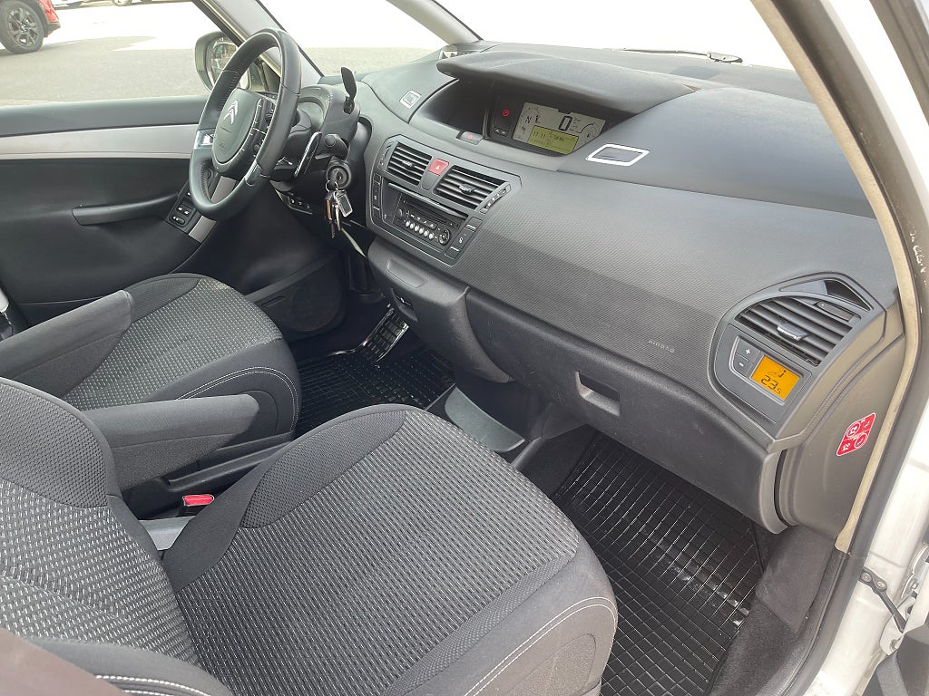 Citroën Grand C4 Picasso 1.6 automat, 111hk, 7-sits dragkrok