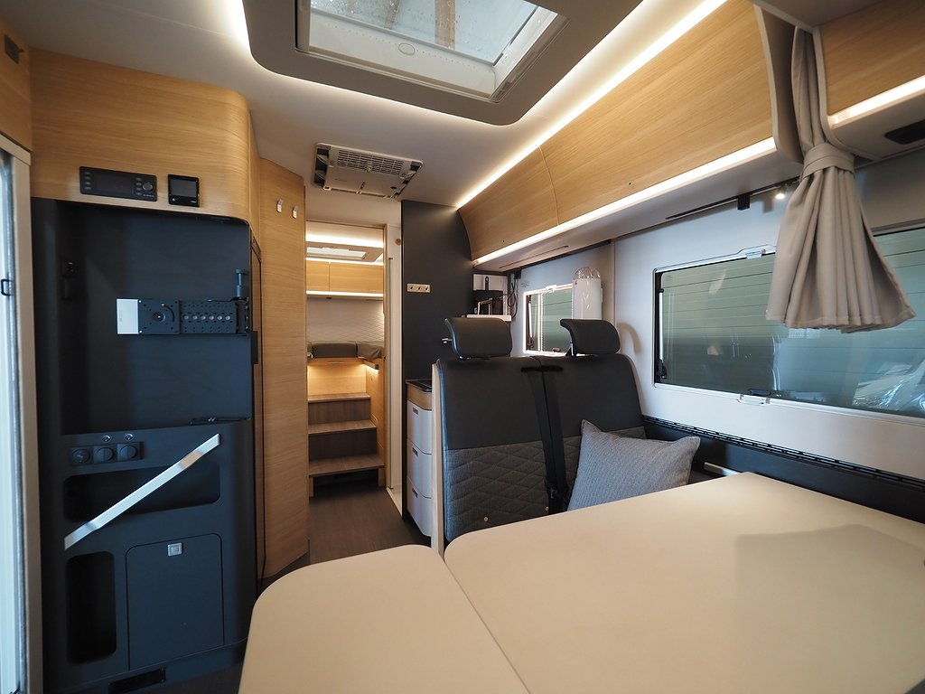 Adria Sonic Plus 700 SL Alde | AC | Dragkrok | Aut 2022