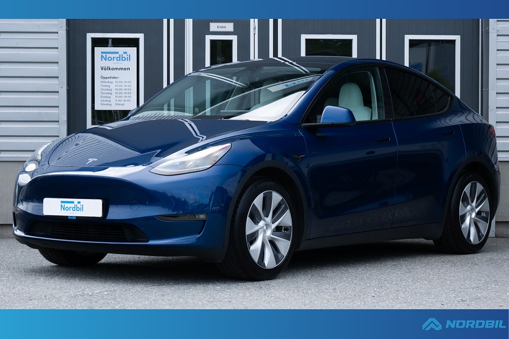 Tesla Model Y Model Y Long Range AWD Drag Glastak Leasbar