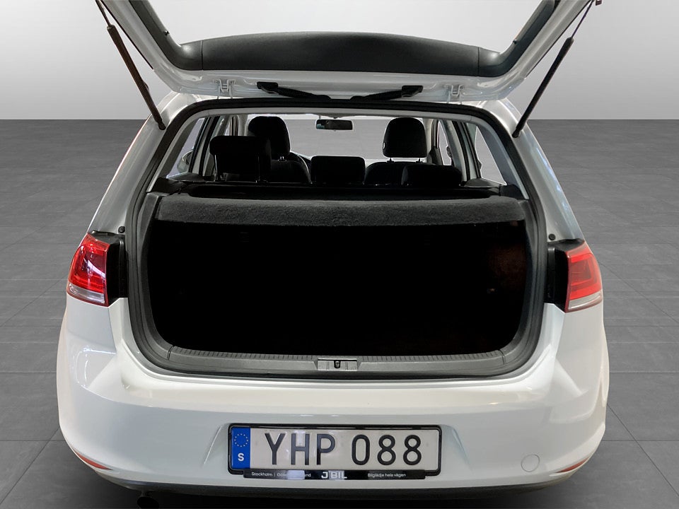 Bild på Volkswagen Golf 5D Base 1.2 TSI 110hk Aut KAMPANJRÄNTA 3,99%