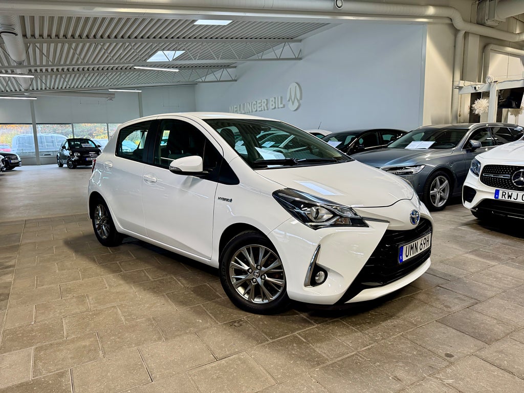 Toyota Yaris Hybrid e-CVT Active Backkamera
