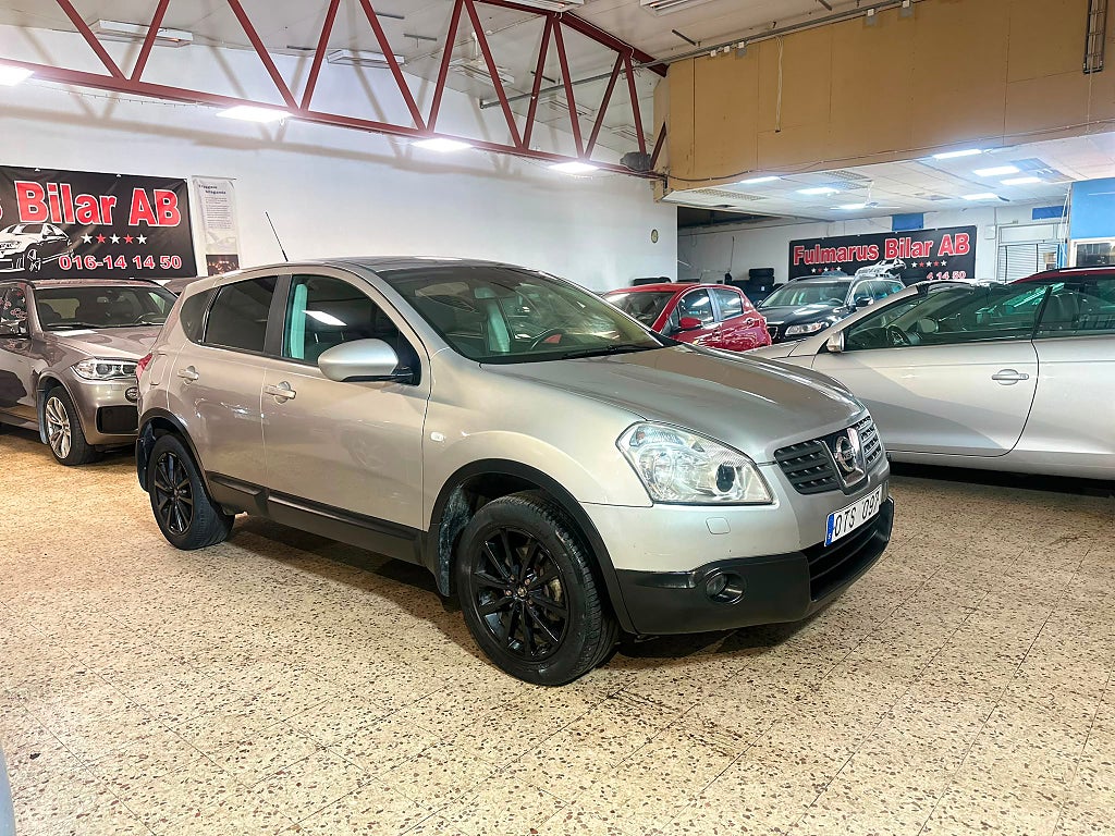 Nissan Qashqai 2.0 CVT Automat Besiktigad Ny Servad 160hk