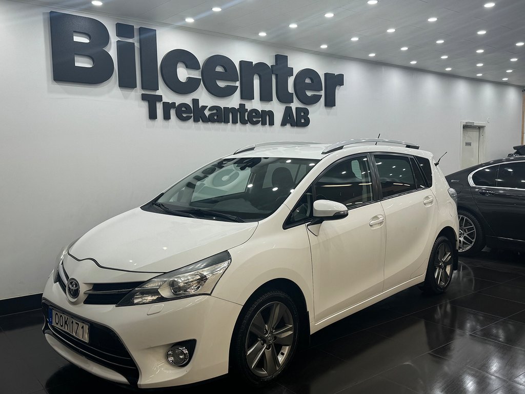 Toyota Verso 1.6 Edition 50 Euro 5 7-Sits Drag Kamera Navi 