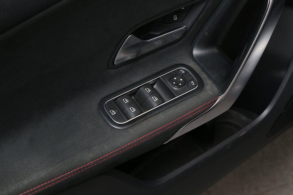 Mercedes-Benz A 180 AMG Line Kamera Apple Carplay Drag 2019