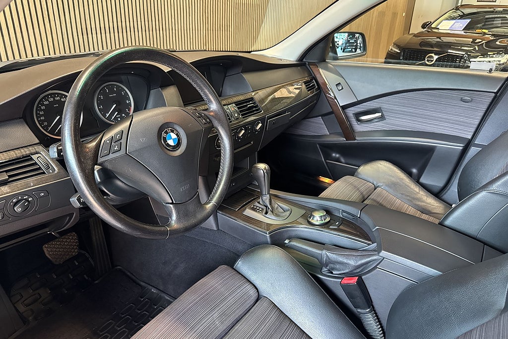 BMW 525 i Sedan
