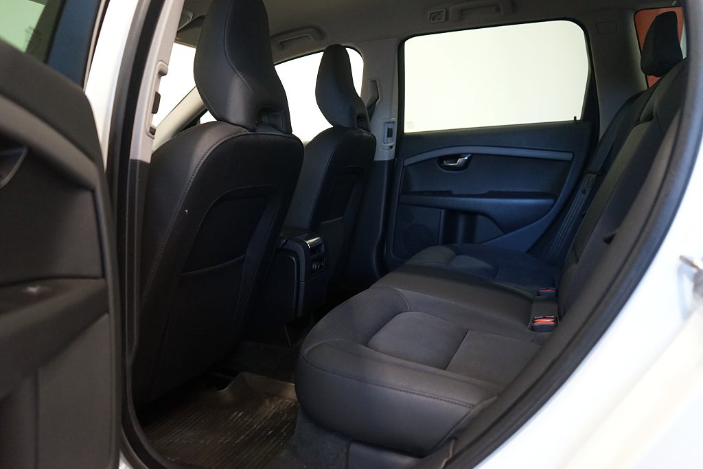 Volvo V70 D2 Geartronic Automat Värmare Dragkrok 115hk