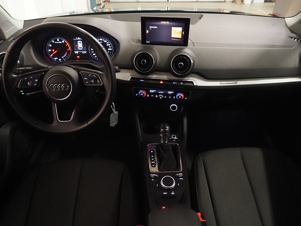 Audi Q2 35 TFSI 150hk S Tronic Proline P-Sensorer Connectivity 2019