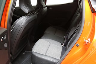 Halvkombi Renault Clio 5 av 16