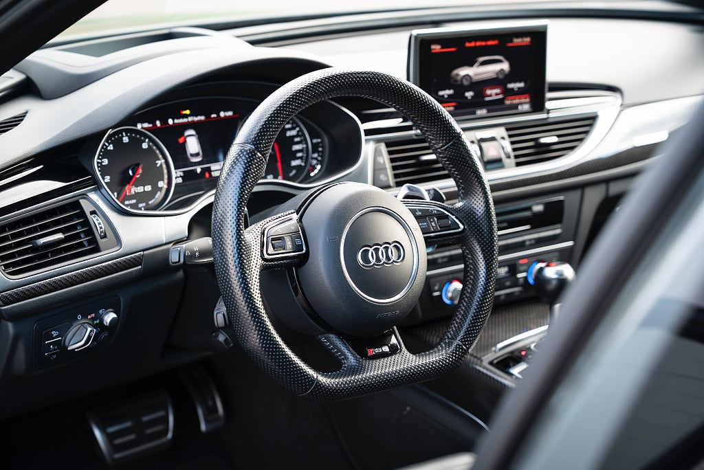Audi RS6 2016 - miniatyr 19