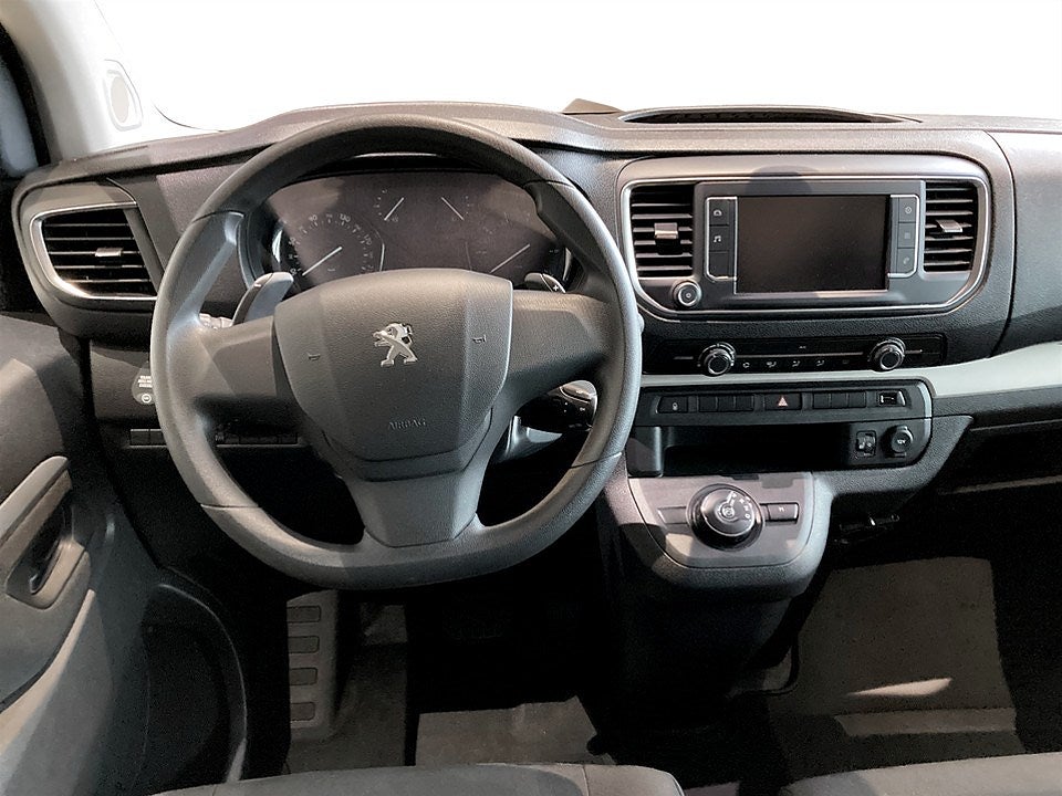 Bild på Peugeot Traveller 2.0 BHDi 144hk Aut L3 - 9-SITS, FARTHÅLLARE