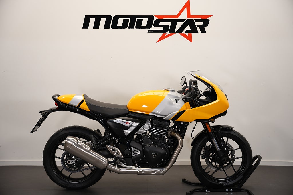 Triumph THRUXTON 400 Café Racer 36 Mån räntefritt