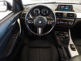 Halvkombi BMW 118I 14 av 20