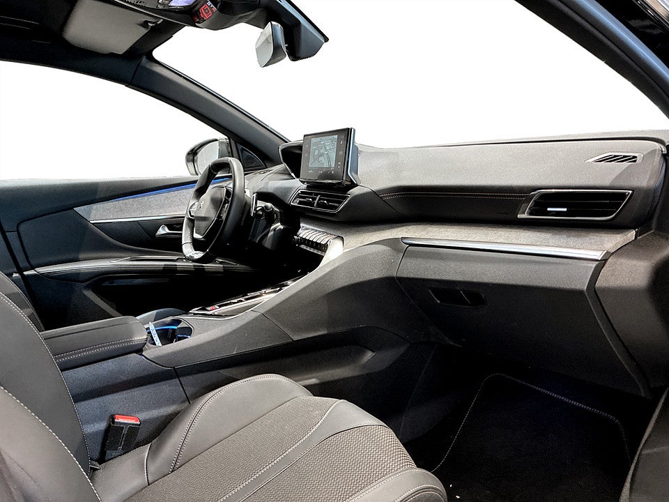 Bild på Peugeot 5008 GT 1.2 PT 130hk Aut 7-SITS B-KAMERA NAVI