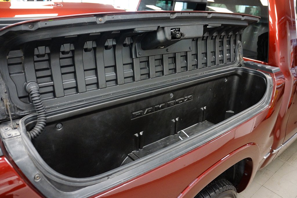 Dodge RAM 1500 CREW CAB 5.7 V8 HEMI 4x4 LIMITED | LEASEBAR 