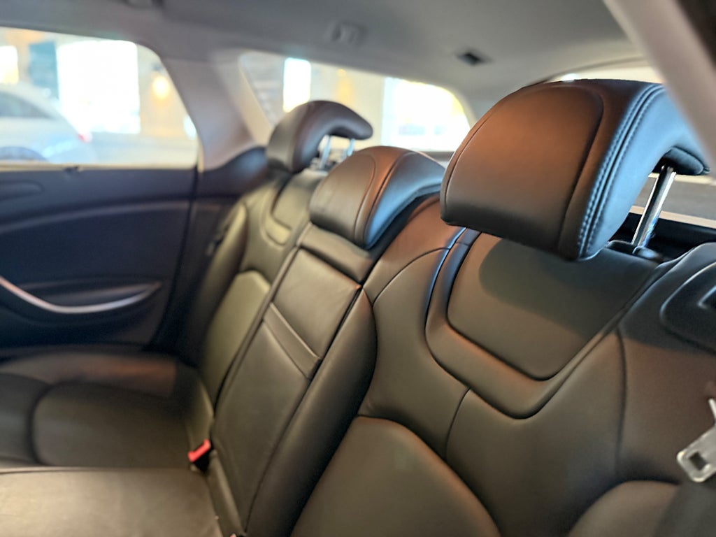 Citroën C5 Tourer 2.0 HDiF ** Automat ** Låg skatt 