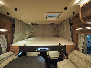 Husbil-integrerad Knaus Sun I 900 LEG 22 av 28