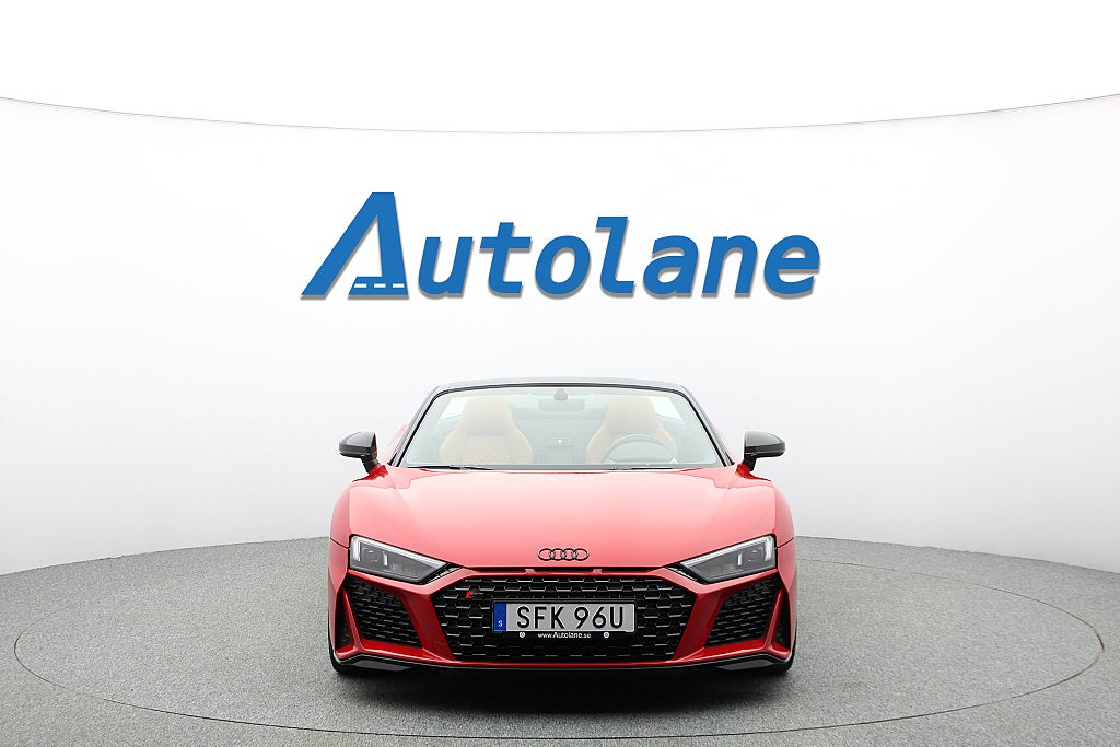 Audi R8 Spyder V10 Q Performance, Keramisk, Kolfiber, B&O 620hk