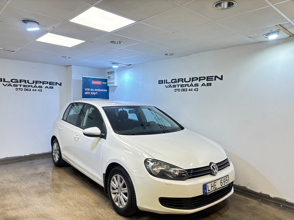 Volkswagen Golf 1.6 TDI / M-Värmare / Kamrem Bytt / Låg mil / 1 Ägare 