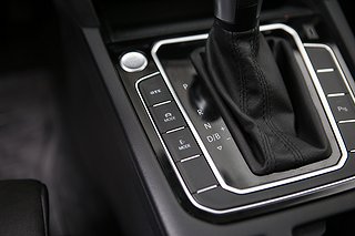 Kombi Volkswagen Passat 16 av 21