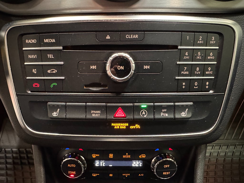 Mercedes-Benz GLA 2016 - miniatyr 20