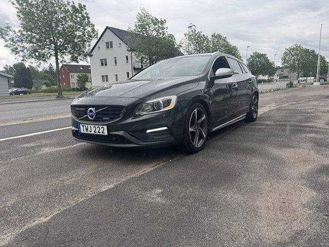 Volvo V60 D4 Geartronic R-Design Euro 6