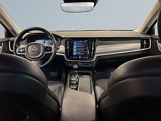 Volvo V90 D4 AWD Momentum Adv Kamera/Drakrok/SoV-Däck/Navi – bild 8