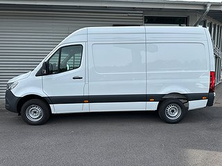 Transportbil - Skåp Mercedes-Benz Sprinter 3 av 22