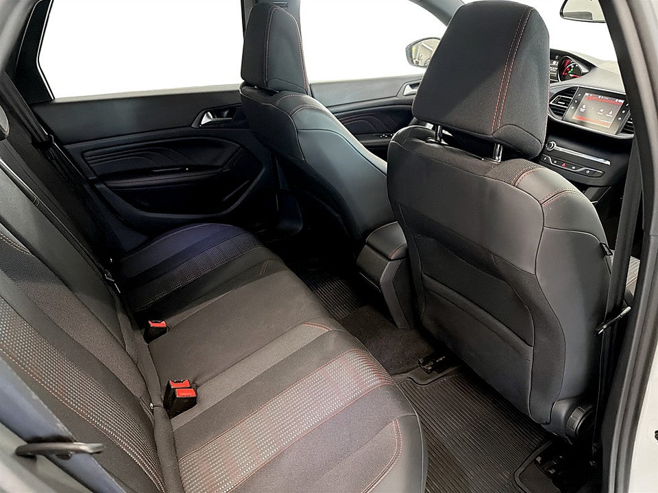 Bild på Peugeot 308 sw SW GT-Line 1.2 PT 130hk Aut KAMREMBYT PANO DRAG