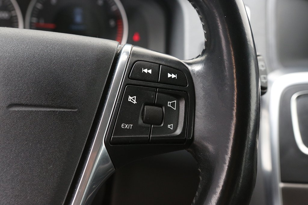 Volvo V60 D2 115hk Momentum Aut Dieselv Dragkrok 2013