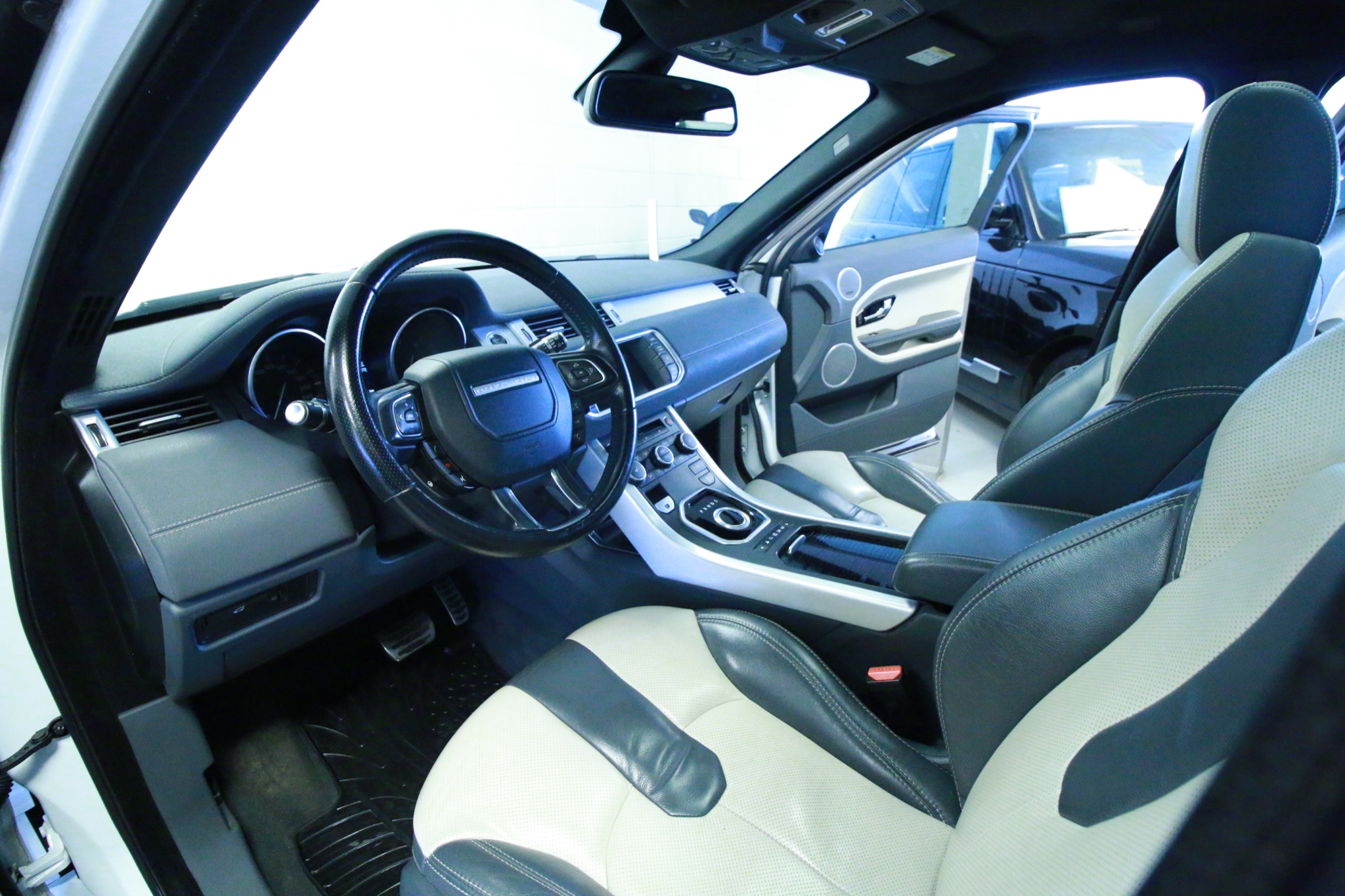Land Rover Range Rover Evoque 2012, bild 6/30