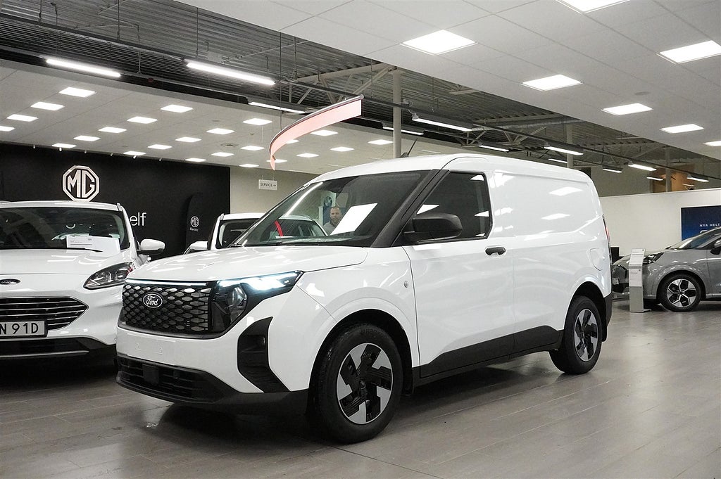 Ford transit Courier Skåp Trend Elmotor 100 kW 136hk 1-Vxl