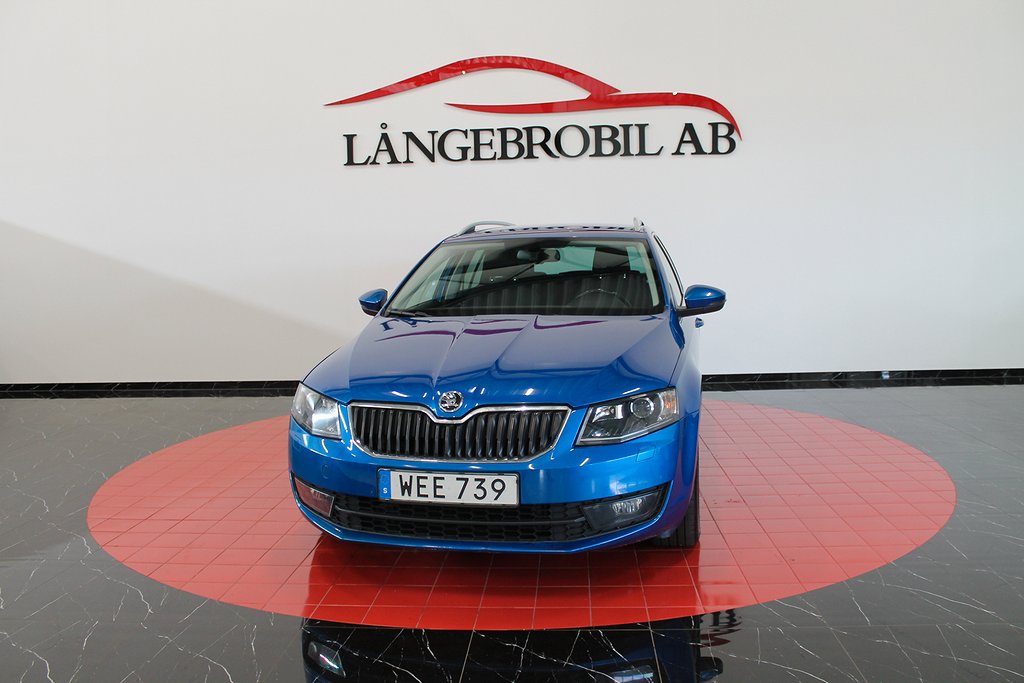 Skoda Octavia Kombi 2.0 TDI Elegance (150hk) Ny bes Drag