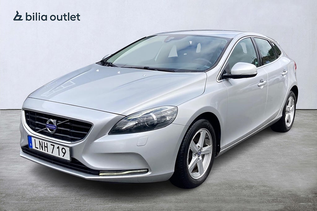 Volvo V40 D3 Momentum 150hk / Värmare Bluetooth Farthållare