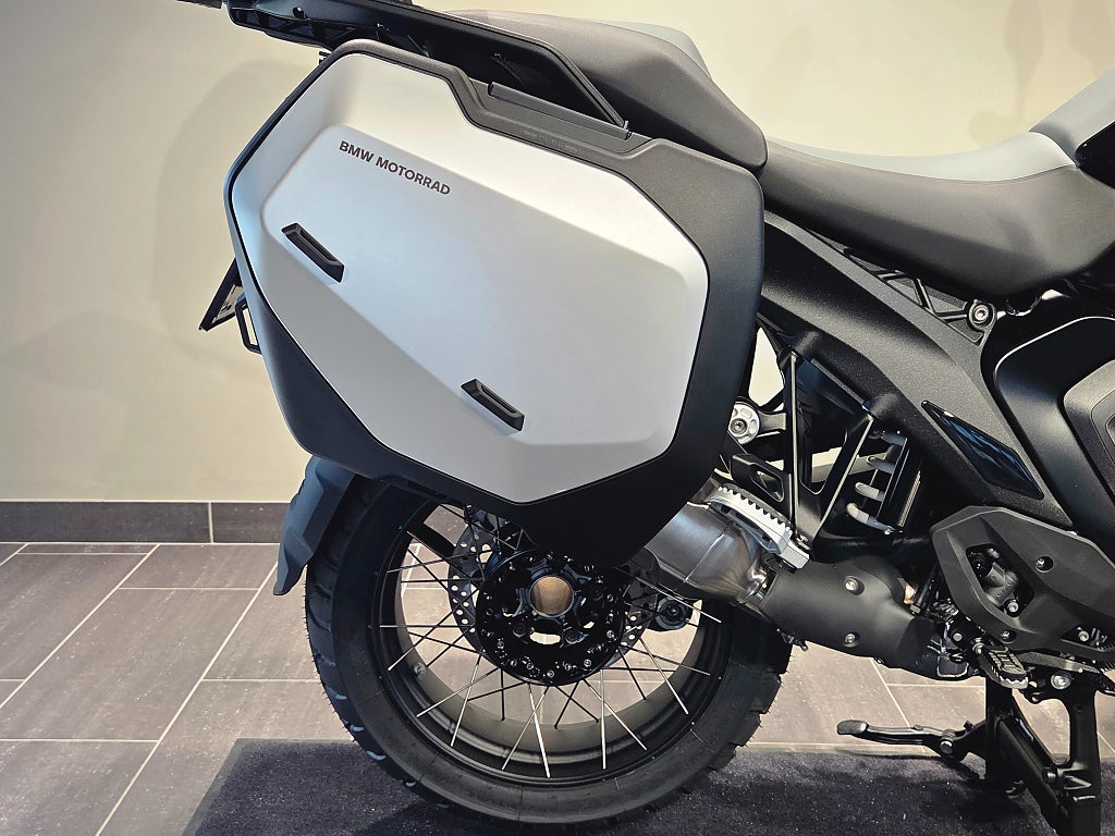 BMW R1300GS/Nu:290.295kr/Ränta 3,45%/Touring pack & Väskor ingår