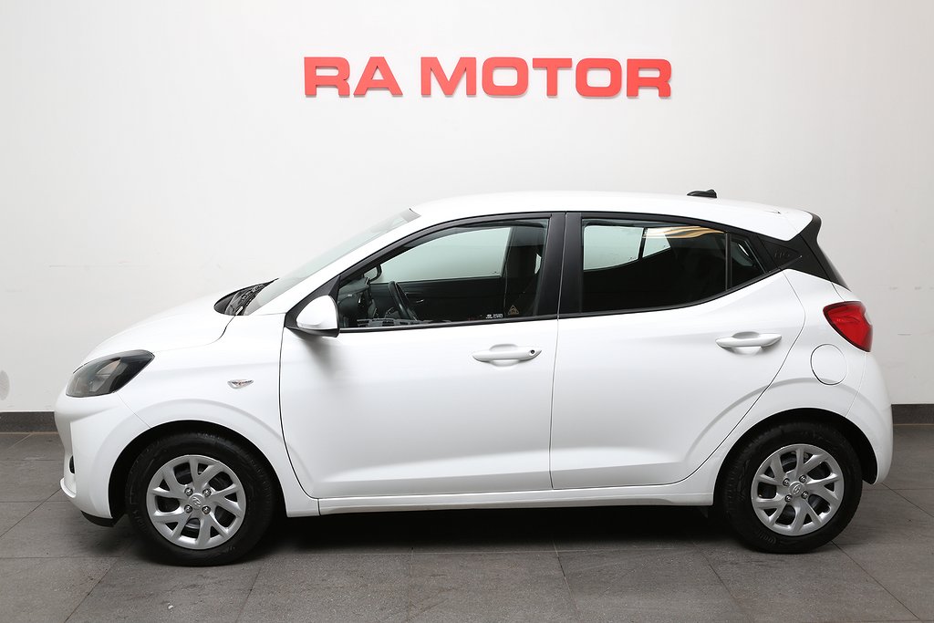 Hyundai i10 1,0 blue Essential 5D CarPlay Bluetooth 2024