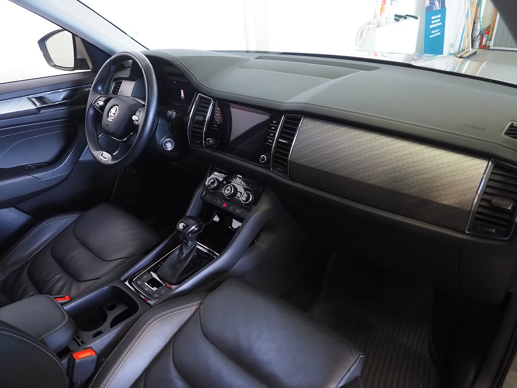 Skoda Kodiaq 2.0 TSI 190hk 4x4 Style |Skinn|Drag|Värmare|Cockpit| 2022