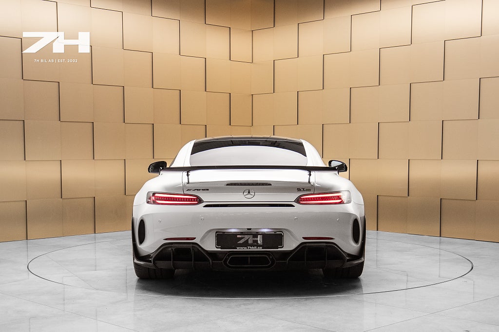 Mercedes-Benz AMG GT R PRO 585 hk / 1 av 750 / Sv. Såld / Kolfiber