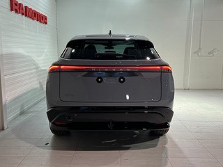 SUV Nissan Ariya 5 av 18