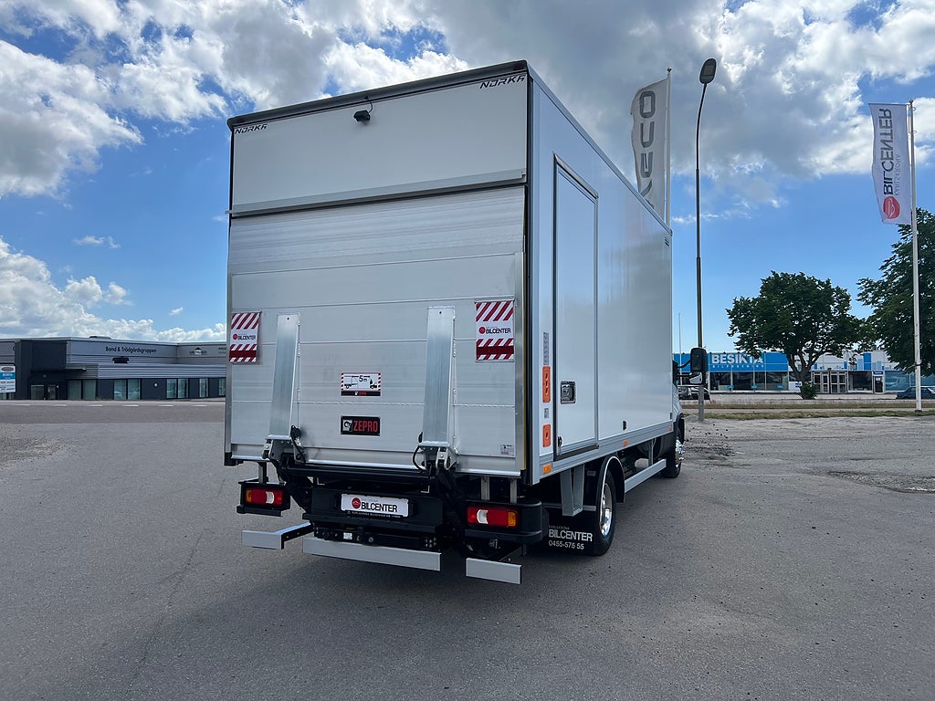 Iveco Daily 72C14E AirPro Skåpbil med Z-Lift, ELBIL