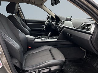 BMW 320D xDrive Touring Drag/Rattvärme/Psens/SoV-Däck/MoK-Värm – bild 10