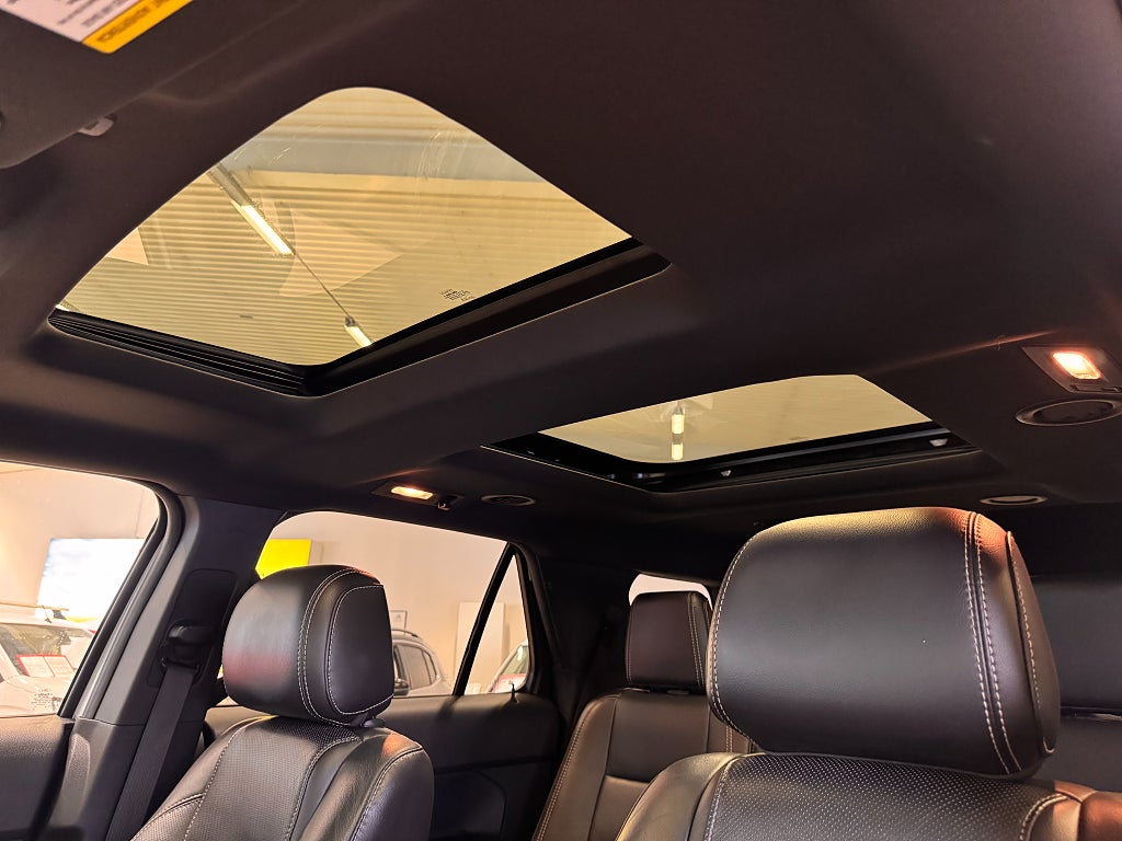 Ford Explorer 2013 - miniatyr 24