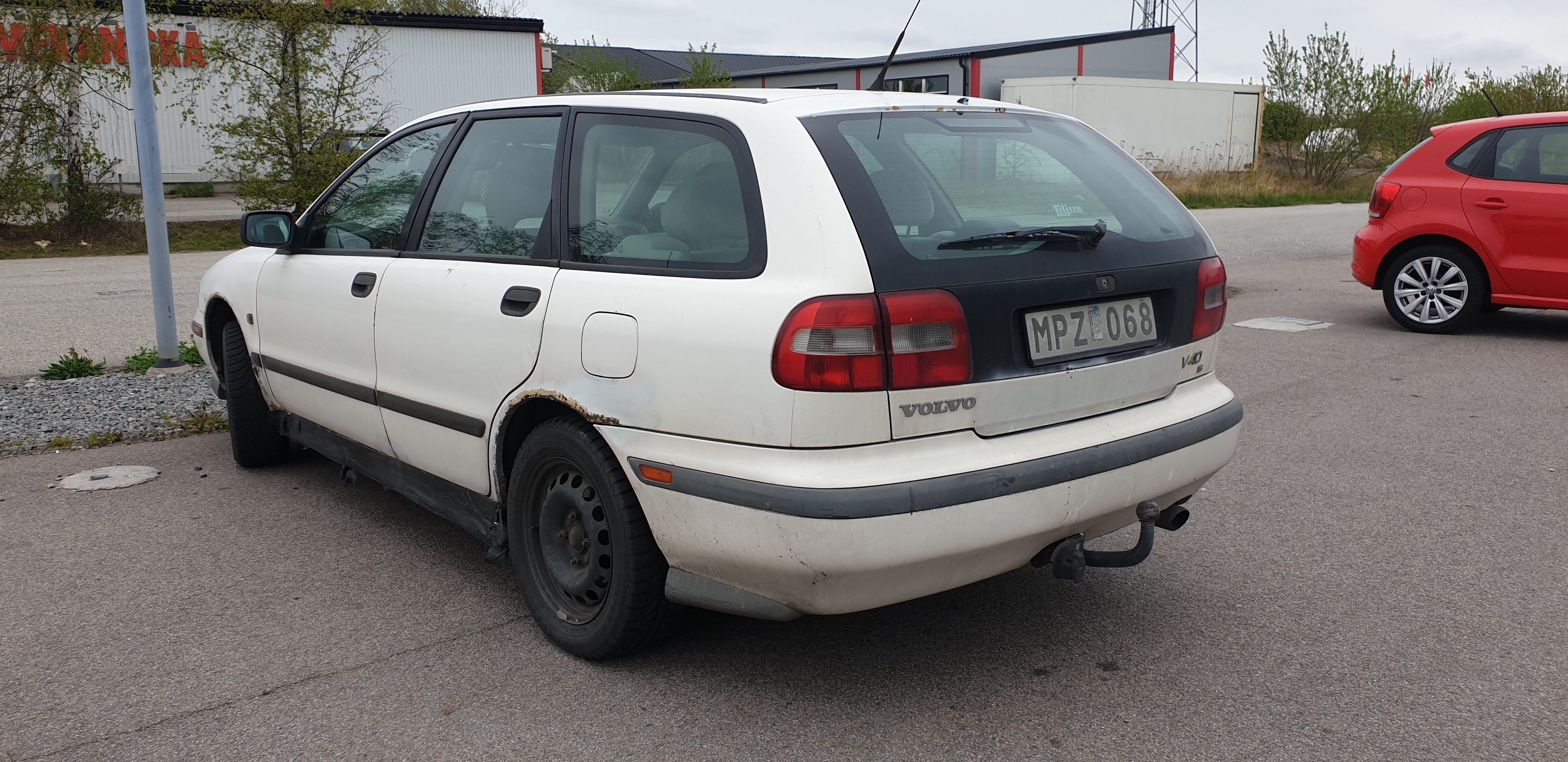 Volvo V40 1.6 105hk 1999, bild 4/32