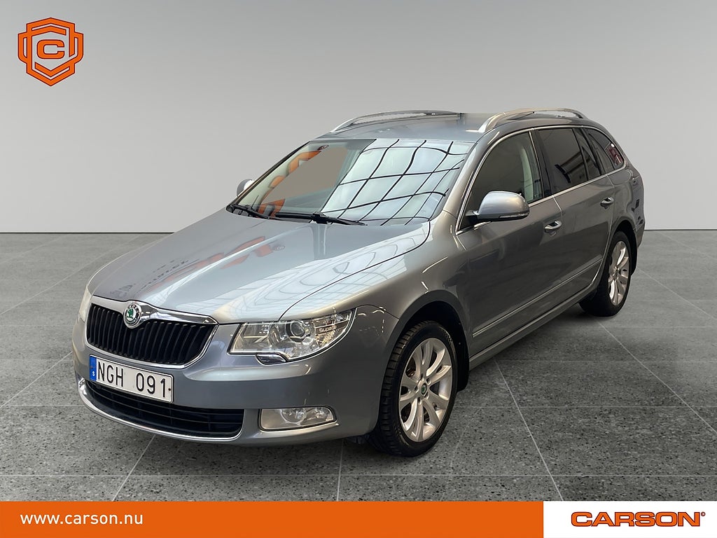 Skoda Superb Kombi 2.0 TDI 4x4 Ambition Värmare Navigation 