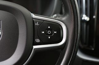 SUV Volvo XC60 13 av 28