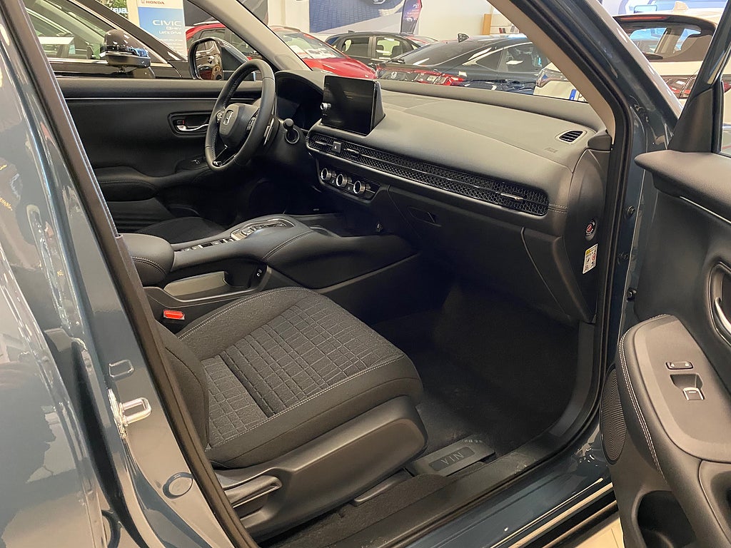 Honda ZR-V Elegance Fullhybrid | 5 År Service+Ränta 2,99% 2026