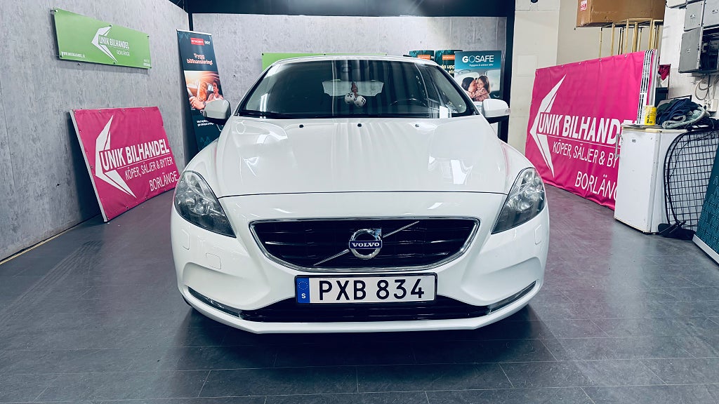 Volvo V40 D2 Powershift Your Kinetic Euro 5