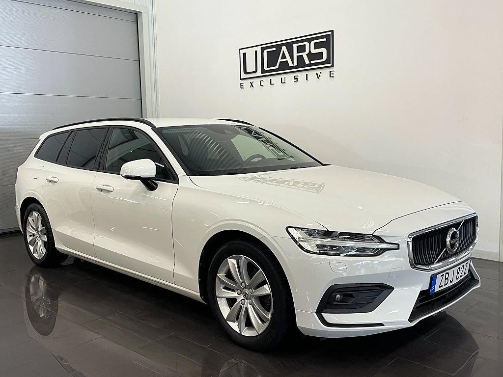 Volvo V60 D3 Geartronic Momentum| Skinn | Värmare | BLIS | Kamera